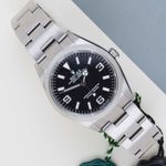 Rolex Explorer 124270 (2025) - Black dial 36 mm Steel case (1/8)