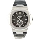 Patek Philippe Nautilus 5726A-001 (2021) - Black dial 41 mm Steel case (1/7)