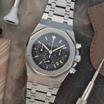 Audemars Piguet Royal Oak Chronograph 25860ST.OO.1110ST.02 (2002) - Blauw wijzerplaat 39mm Staal (1/8)