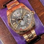 Rolex Sky-Dweller 326935 (2021) - Grey dial 42 mm Rose Gold case (4/4)