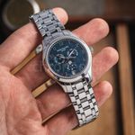 Patek Philippe Annual Calendar 4947/1A-001 (Unknown (random serial)) - Blue dial 38 mm Steel case (6/8)