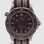 Omega Seamaster Diver 300 M 210.30.42.20.01.002 - (2/8)