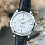 Omega De Ville Trésor 432.53.40.21.02.004 (2020) - Silver dial 40 mm White Gold case (3/8)