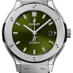Hublot Classic Fusion 565.NX.8970.RX (2026) - Groen wijzerplaat 38mm Titanium (1/1)
