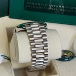 Rolex Day-Date 40 228239 (2025) - Blue dial 40 mm White Gold case (6/7)