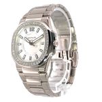 Patek Philippe Nautilus 7010/1G-001 - (2/7)