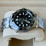 Omega Seamaster Diver 300 M 210.30.42.20.01.001 (2024) - Zwart wijzerplaat 42mm Staal (5/7)