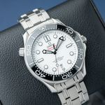 Omega Seamaster Diver 300 M 210.30.42.20.04.001 - (2/8)
