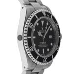 Rolex Sea-Dweller 4000 16600 (2002) - Black dial 40 mm Steel case (5/8)