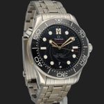 Omega Seamaster Diver 300 M 210.22.42.20.01.004 (2020) - Zwart wijzerplaat 42mm Staal (4/8)