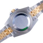 Rolex GMT-Master II 126713GRNR (2026) - Zwart wijzerplaat 40mm Goud/Staal (4/8)