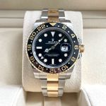 Rolex GMT-Master II 116713LN (2017) - Black dial 40 mm Gold/Steel case (1/7)