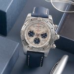 Breitling Chronomat 44 Airborne AB01154G/G786 (Unknown (random serial)) - Silver dial 44 mm Steel case (1/8)