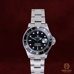 Rolex Submariner Date 16610 (2002) - Zwart wijzerplaat 40mm Staal (2/8)