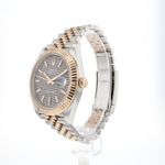 Rolex Datejust 41 126331 (2023) - Grey dial 41 mm Gold/Steel case (2/6)