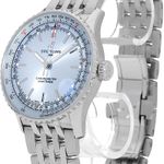 Breitling Navitimer A17329 (2024) - 41 mm Steel case (3/5)
