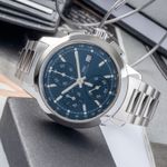 IWC Ingenieur Chronograph IW380802 (Unknown (random serial)) - Silver dial 42 mm Steel case (2/8)