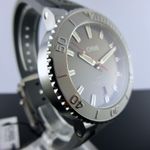 Oris Aquis Date 01 733 7730 4153-07 4 24 63 EB (2024) - Grijs wijzerplaat 44mm Staal (3/8)