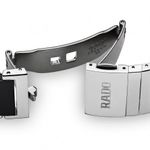 Rado Integral R20613712 (2026) - Black dial 23 mm Ceramic case (2/4)