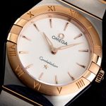 Omega Constellation Quartz 131.20.28.60.02.001 (2024) - Silver dial 28 mm Steel case (3/7)