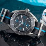 Omega Seamaster Planet Ocean 215.92.46.21.01.001 (2022) - Black dial 46 mm Titanium case (2/8)