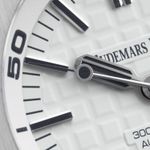 Audemars Piguet Royal Oak Offshore Diver 15710ST.OO.A010CA.01 (Onbekend (willekeurig serienummer)) - Wit wijzerplaat 42mm Staal (4/6)