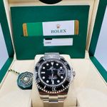 Rolex Sea-Dweller 126600 (2017) - Black dial 43 mm Steel case (2/6)