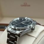 Omega Seamaster Aqua Terra 220.10.38.20.10.003 (2025) - Green dial 38 mm Steel case (7/8)