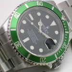 Rolex Submariner Date 16610LV (2010) - Black dial 40 mm Steel case (2/4)