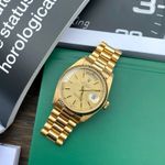 Rolex Day-Date 36 18038 (1989) - Champagne dial 36 mm Yellow Gold case (1/5)