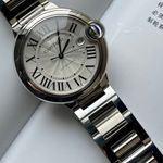 Cartier Ballon Bleu 42mm WSBB0049 (2025) - Zilver wijzerplaat 42mm Staal (5/5)
