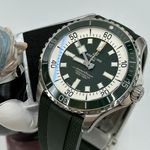 Breitling Superocean 44 A17376A31L1S1 (2023) - Green dial 44 mm Steel case (1/8)