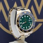 Rolex GMT-Master II 116718LN (2007) - Green dial 40 mm Yellow Gold case (6/7)