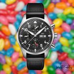 IWC Pilot Chronograph IW378001 (2023) - Black dial 43 mm Steel case (1/8)