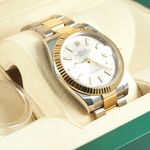 Rolex Datejust 41 126333 (2019) - Zilver wijzerplaat 41mm Goud/Staal (2/7)