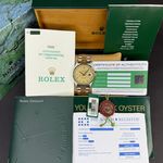 Rolex Datejust 36 16233 (2001) - Champagne wijzerplaat 36mm Goud/Staal (3/8)