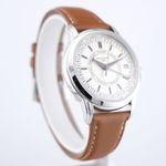 Patek Philippe Calatrava 5212A-001 (2024) - White dial 40 mm Steel case (8/8)