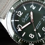 Glashütte Original SeaQ Panorama Date 1-36-13-07-83-34 (2022) - Groen wijzerplaat 43mm Staal (3/8)