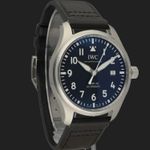 IWC Pilot Mark IW328201 (2022) - Zwart wijzerplaat 40mm Staal (4/8)