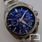 Seiko Astron GPS Solar SSH065J1 (2024) - Blue dial 43 mm Titanium case (1/8)