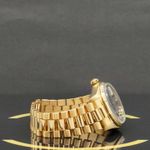 Rolex Day-Date 36 18038 (1983) - Blue dial 36 mm Yellow Gold case (6/7)