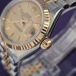 Rolex Lady-Datejust 69173 (1996) - Champagne wijzerplaat 26mm Goud/Staal (3/4)