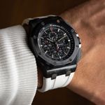 Audemars Piguet Royal Oak Offshore Chronograph 26400AU.OO.A002CA.01 (2013) - Zwart wijzerplaat 44mm Carbon (7/8)