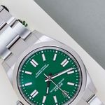 Rolex Oyster Perpetual 41 134300 (2026) - 41 mm Steel case (4/8)