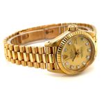Rolex Lady-Datejust 6917 (1981) - Gold dial 26 mm Yellow Gold case (3/8)