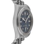 Tudor Black Bay 79660 (2026) - Blue dial 39 mm Steel case (5/7)