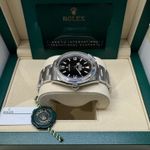 Rolex Explorer 224270 (2024) - Black dial 40 mm Steel case (3/6)