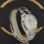 Rolex Datejust 41 126334 (2021) - Parelmoer wijzerplaat 41mm Staal (2/7)