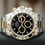 Rolex Daytona 126503 (2023) - Black dial 40 mm Gold/Steel case (2/7)