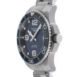 Longines HydroConquest L3.781.4.96.6 (2025) - Blue dial 41 mm Steel case (4/7)